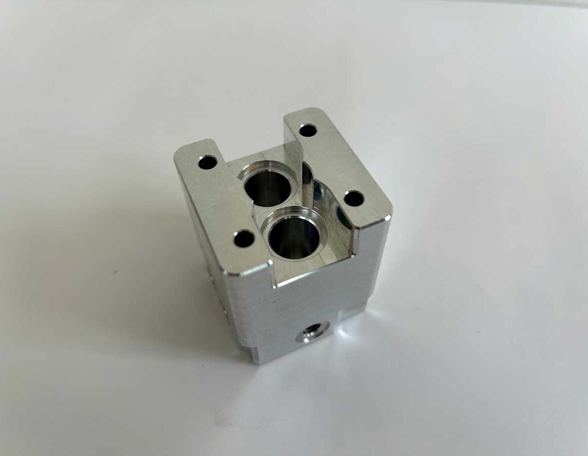 MT-Mechatronik-hydraulikzylind-05-1200px